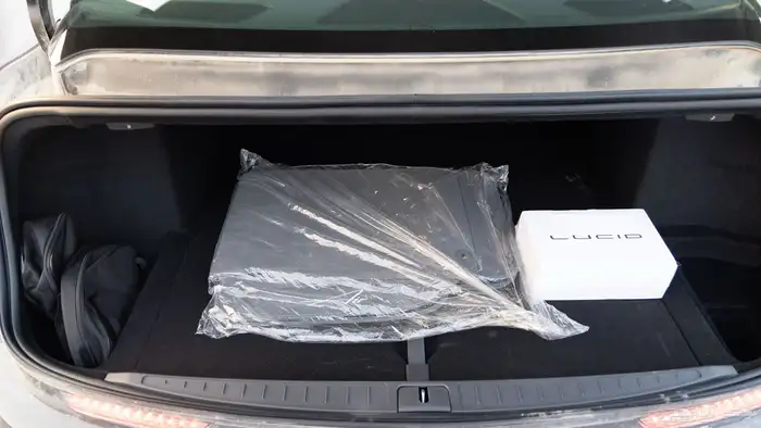 لوسيد Air Pure .. ( شبه جديد ) 29