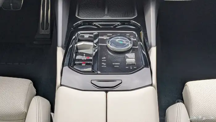 Bmw 530i 2025 Kit M 13