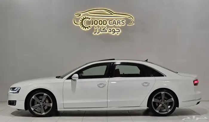 اودي A8-L موديل 2015 بحالة ممتازة 3