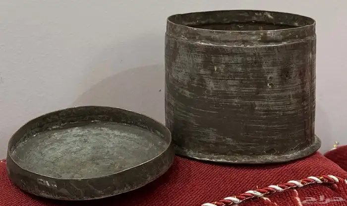 علب نحاس قديمه تراث 7