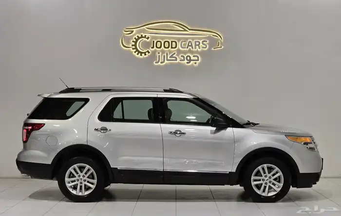 فورد اكسبلور موديل 2013 بحالة ممتازة 1