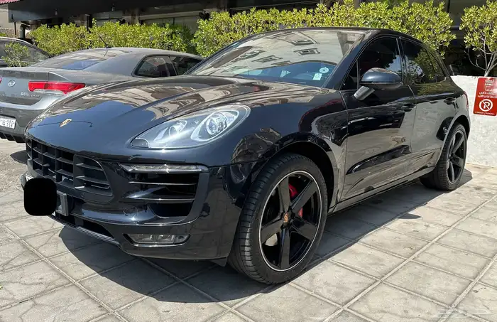 بورش ماكان توربو 2015 فل كامل ممشى 115 ألف كم ضمان ساري 20