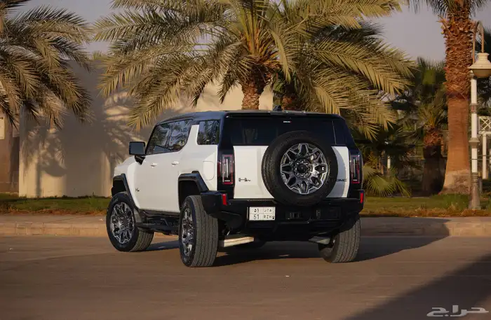 للبيع همر EV 3X 2025 وكاله ولوحه مميزة 8