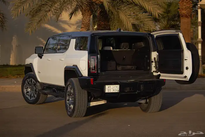 للبيع همر EV 3X 2025 وكاله ولوحه مميزة 9