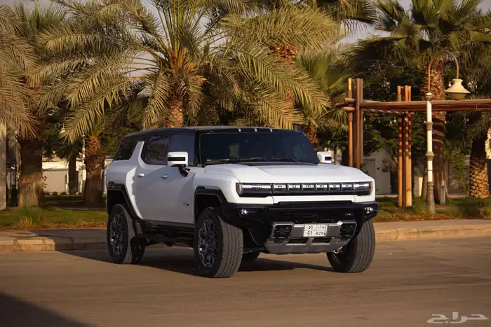 للبيع همر EV 3X 2025 وكاله ولوحه مميزة 2