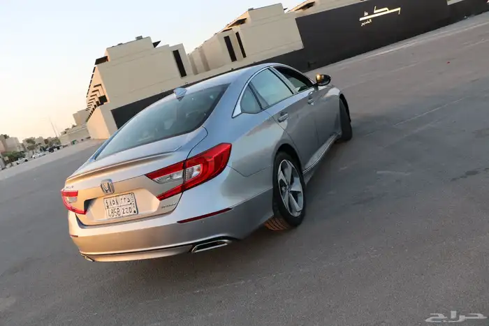 هوندا اكورد سبورت 2019 ممشى قليل 14
