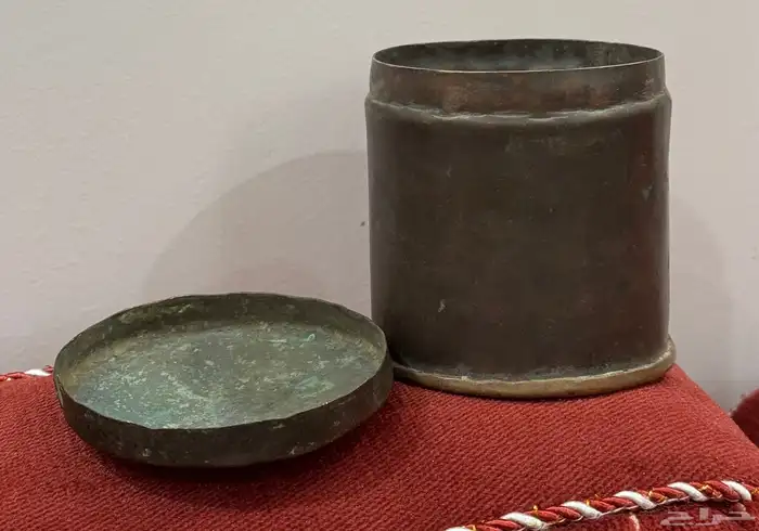 علب نحاس قديمه تراث 5