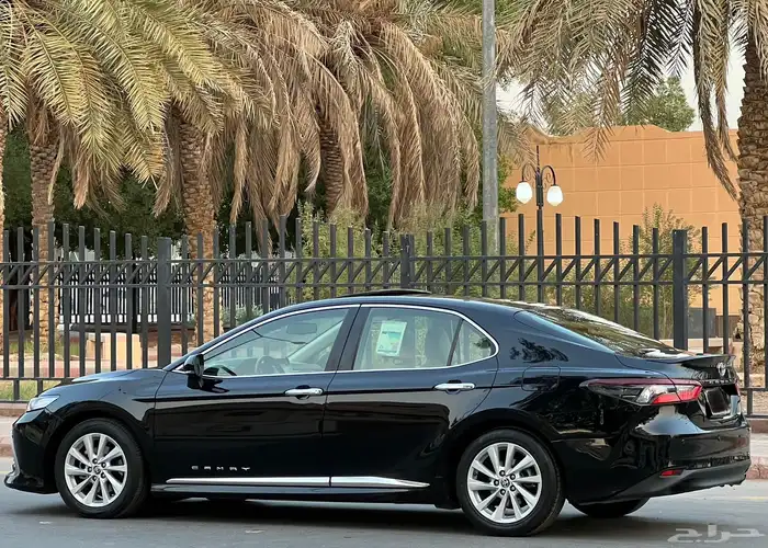 تويوتا كامري 2023 فل سعودي 7