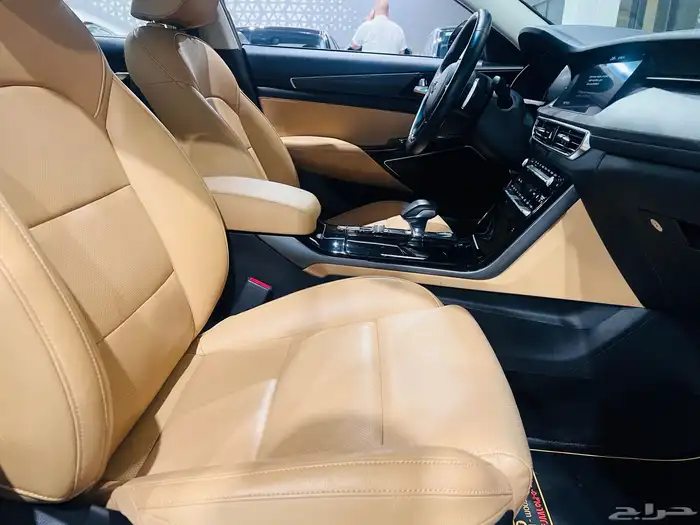 كيا 7 موديل 2020 (بحالة ممتازة) 13