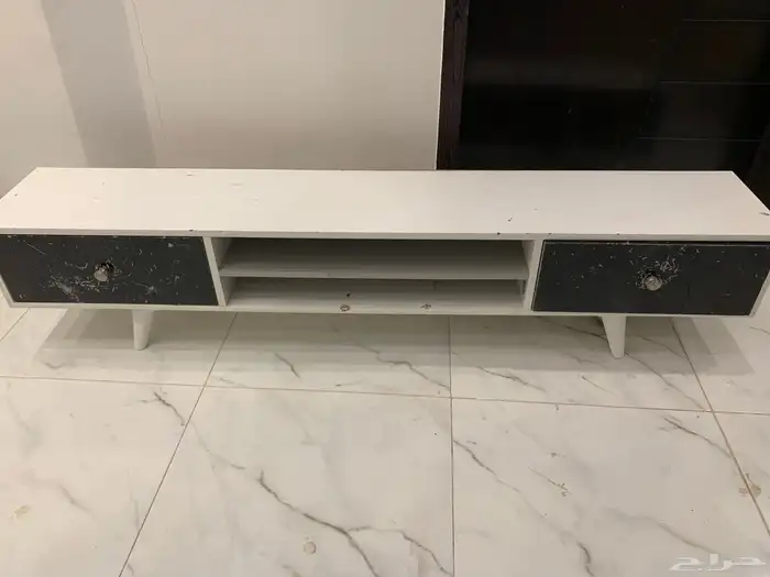 الي محتاجها يجي ياخذها لوجه الله 0