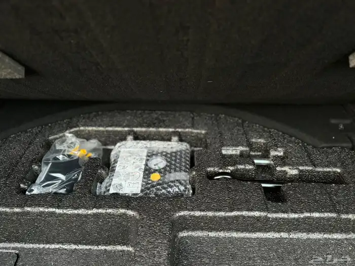 جينسس G80 رويال V6 ممشى قليل شرط بالكامل بحالة الجديد 18