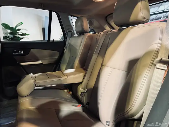 فورد ايدج 2011 بحاله ممتازه 9