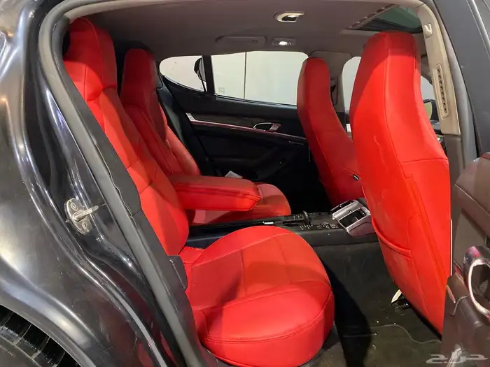 بورش باناميرا 2012 16