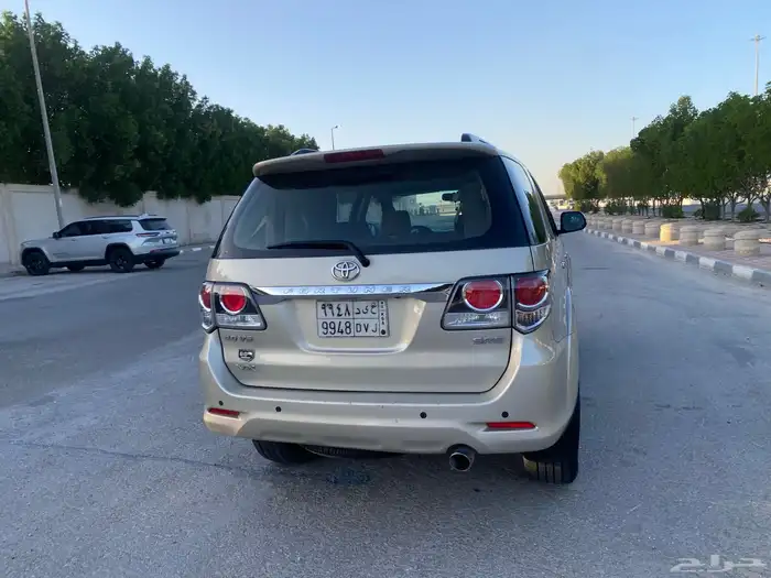 فورشنر 2015 - VX- ستيني مستخدم اول من الوكالة 2