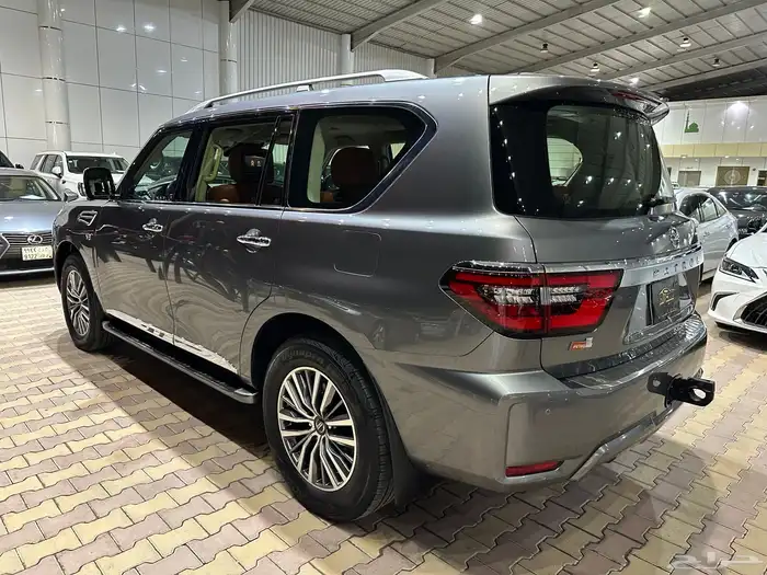 نيسان باترول بلاتينيوم موديل 2021 فل كامل 8 سلندر 29