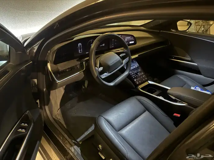 لوسيد اير 2024 4