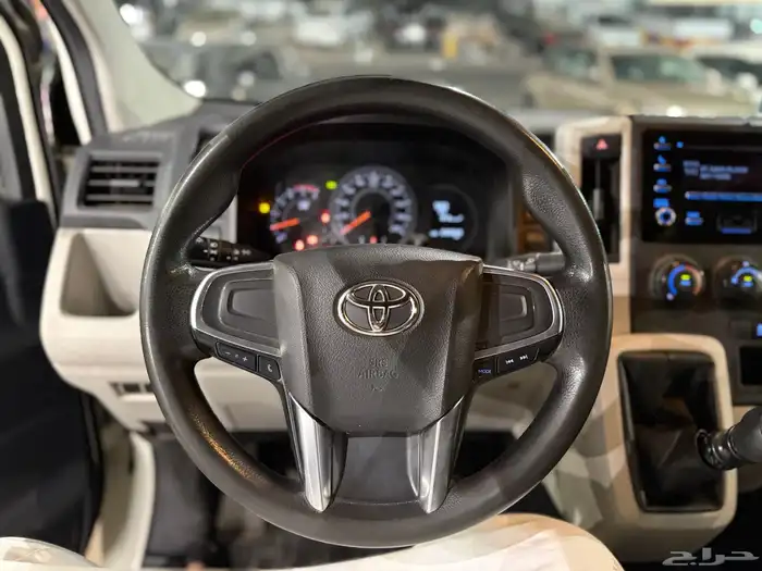 للبيع تويوتا هايس بضاعه موديل 2023 ديزل 14