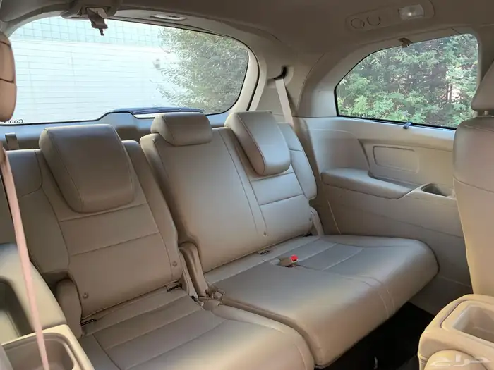 للبيع هوندا اوديسي 2016 (مخزن) 24