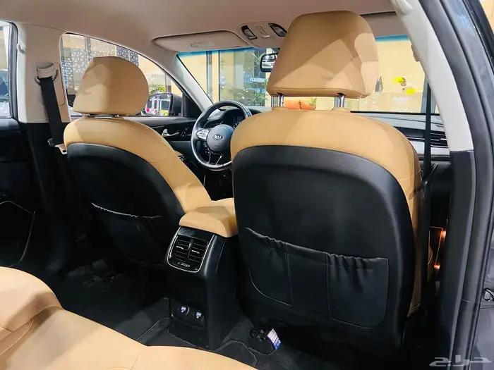 كيا 7 موديل 2020 (بحالة ممتازة) 12