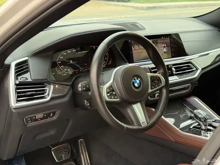 بي ام دبليو X6 2022 M 50i kit m - ناغي - 8 سلندر 42