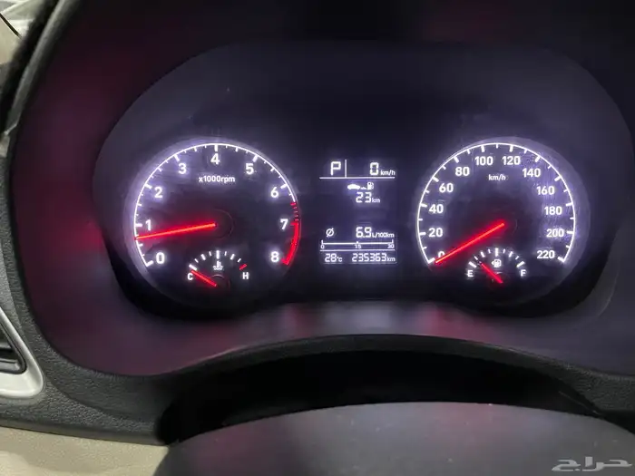 للبيع اكسنت 2019 24