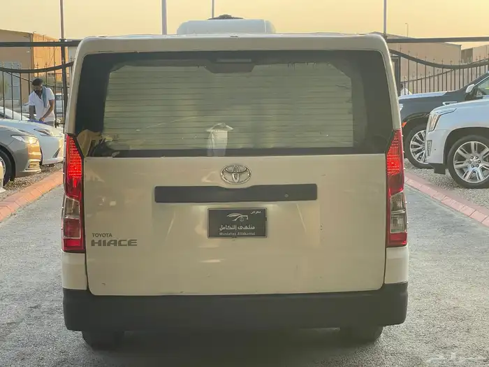 تويوتا هايس 2022 ممشى 120 الف ثلاجه 6