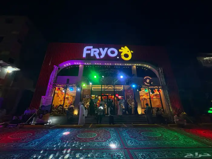 مصور زوجات ومنتجات و تنظيم معارض و مؤتمرات ليزر و شاشات 6