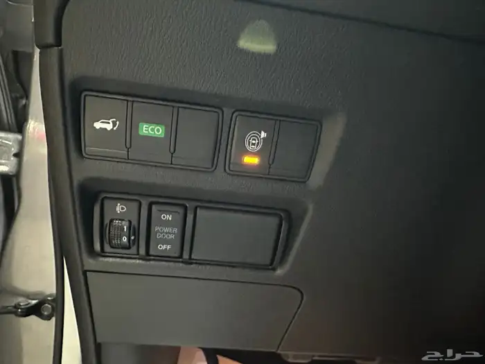 نيسان باترول بلاتينيوم موديل 2021 فل كامل 8 سلندر 13