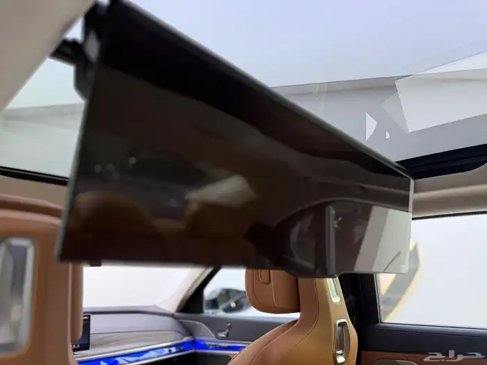 بي ام 735i 2026 6