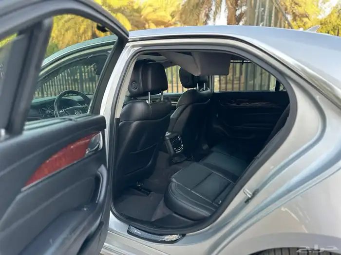 كاديلاك CTS موديل 2014 سعودي نص فل 12