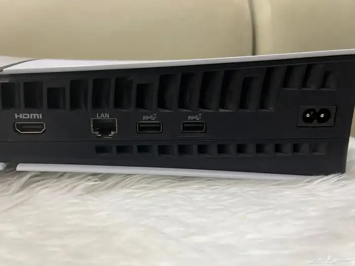 بلاستيشن 5 بدون مدخل أقراص 2