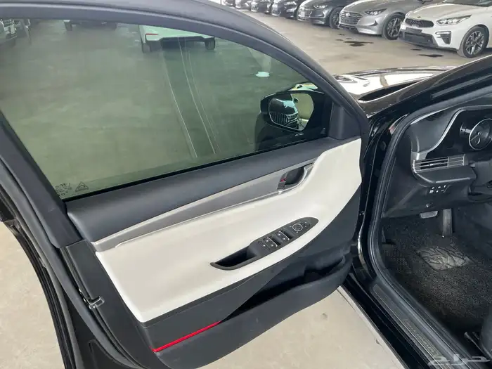 ازيرا 2021 وارد كوريا 8