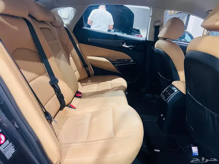 كيا 7 موديل 2020 (بحالة ممتازة) 11