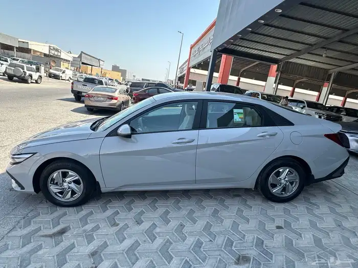 هونداي الالنترا 2024 سعودي المجدوعي للسيارات 0