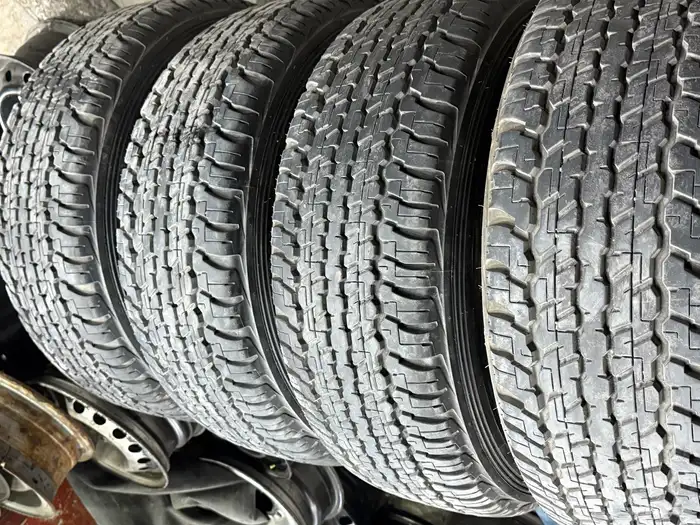 اربعه كفرات دلوب بنجيب بناجر شبه الجديد مقاس 17-65-275 11