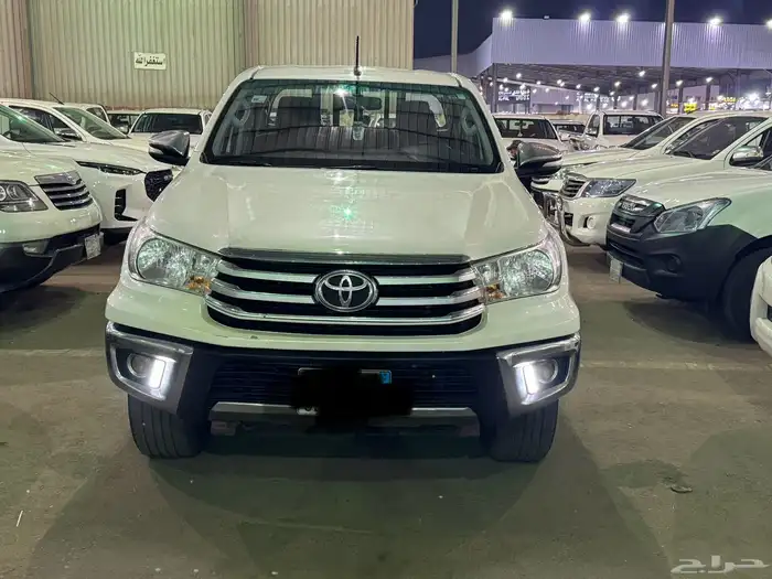 هايلوكس 2017فل تماتيك دبل بحاله ممتازه 0