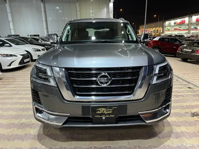 نيسان باترول بلاتينيوم موديل 2021 فل كامل 8 سلندر 0