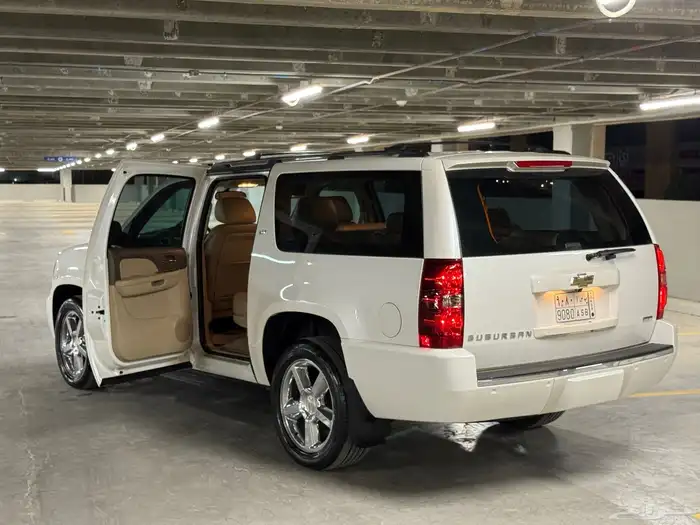 شيفروليه سوبربان LTZ 2011 ( فل كامل ) 9