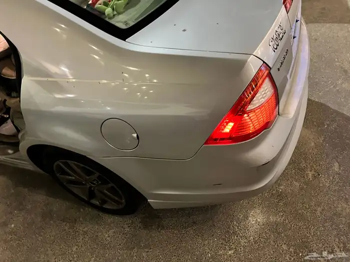 فورد فيوجن 2010 3