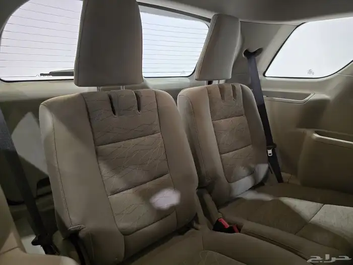 فورد اكسبلور موديل 2013 بحالة ممتازة 9