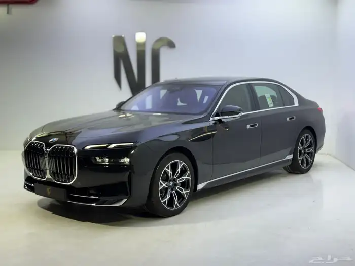 بي ام 735i 2026 0