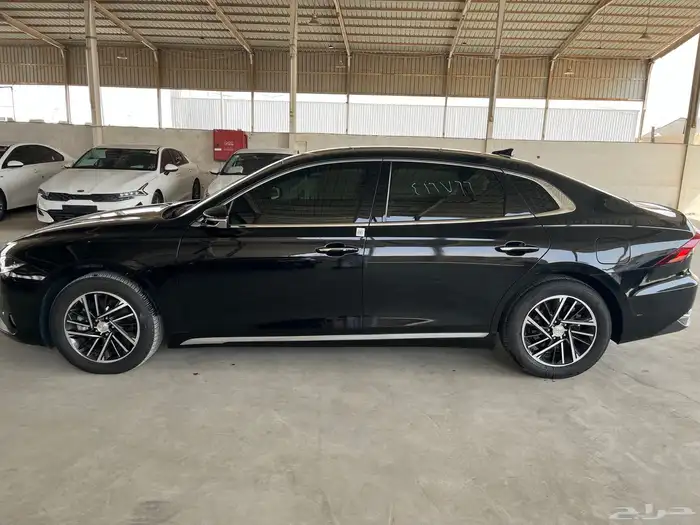 ازيرا 2021 وارد كوريا 2