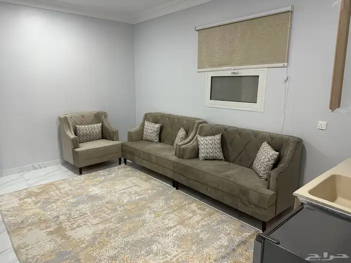 شقق مؤثثة للعوائل والعزاب 27