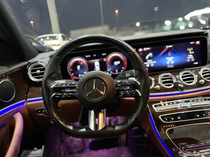 مرسيدس E200 موديل 2022 10