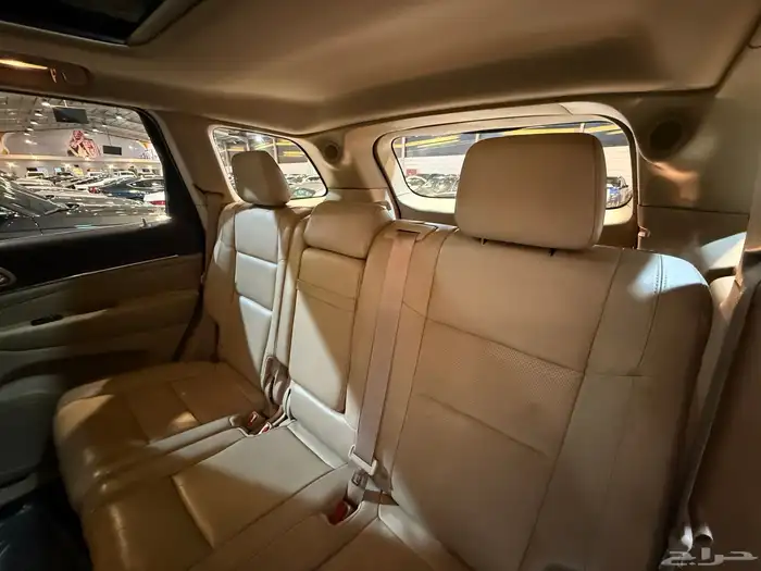 جيب شروكي ليمتد 2015 (( بحالة ممتازة )) 15