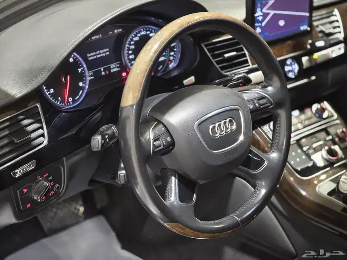 اودي A8-L موديل 2016 بحاله ممتازه 21