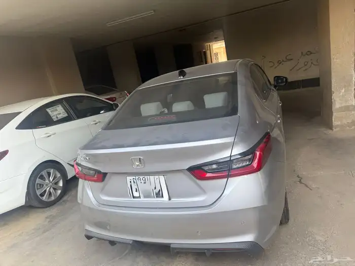 هوندا سيتي 2024 ممشى قليل للبيع 0