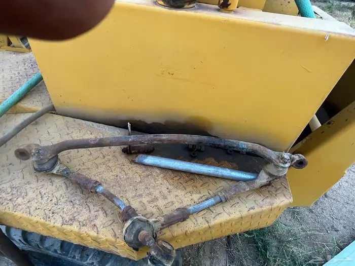 قطع منوعه مازدا موديلات قديمه 22