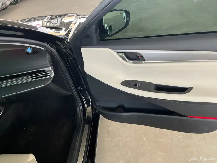 ازيرا 2021 وارد كوريا 20