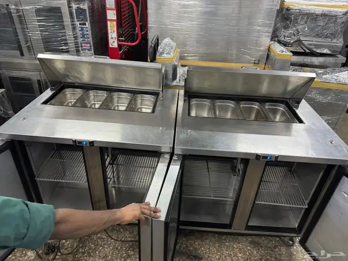 ثلاجة مطعم 38